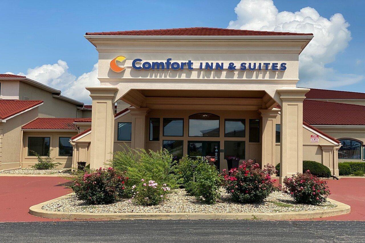 Comfort Inn & Suites At I-74 And 155 Morton Kültér fotó